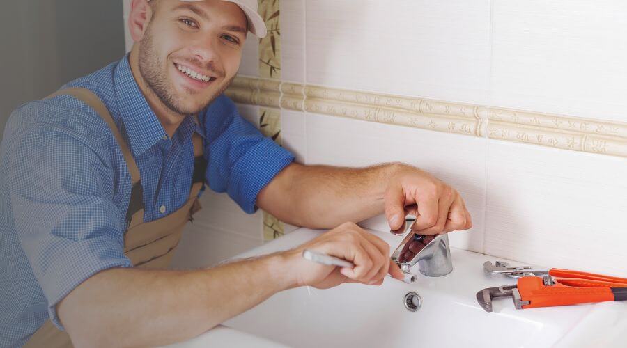 Professional emergency plumbing in New Vienna, IA